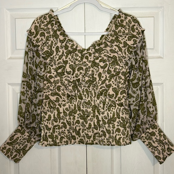 NWT BB Dakota by Steve Madden size Large blouse - Picture 1 of 4